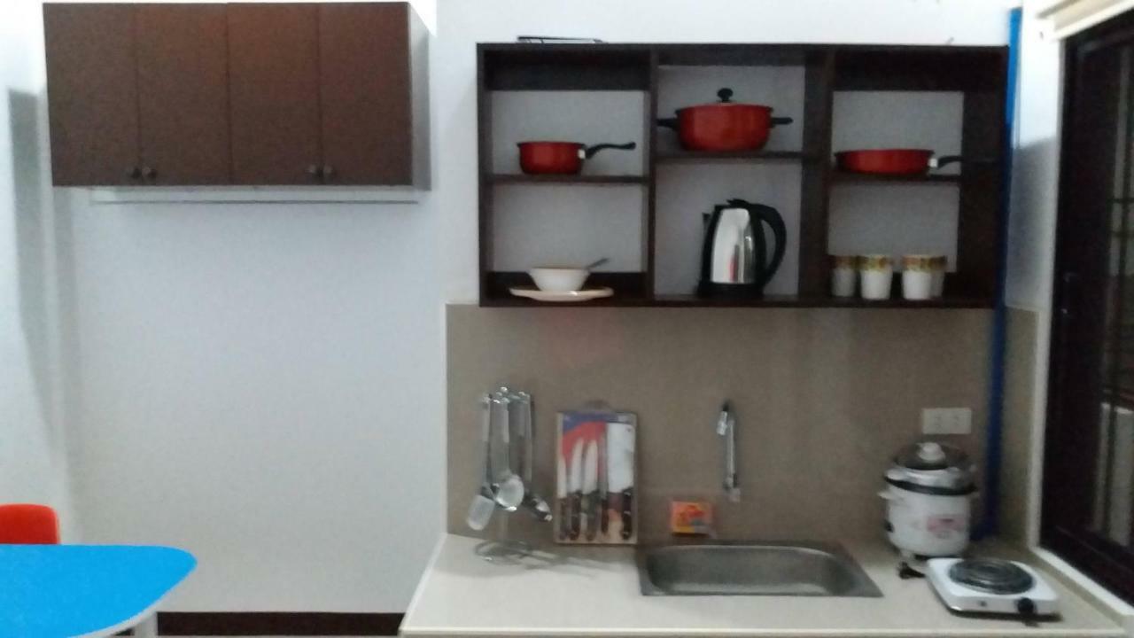 Clark-Pad Inn, Angeles City Esterno foto