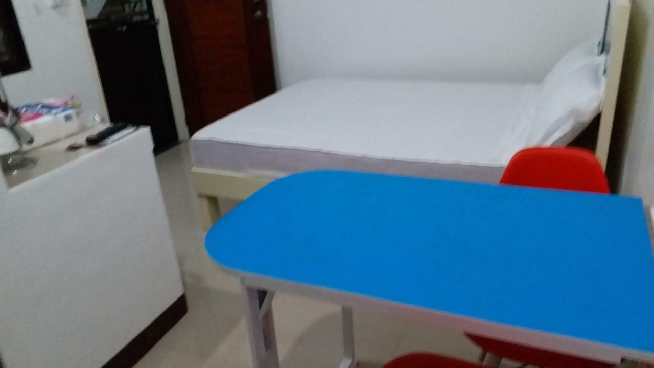 Clark-Pad Inn, Angeles City Esterno foto