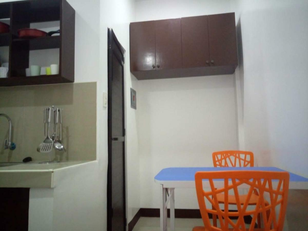 Clark-Pad Inn, Angeles City Esterno foto