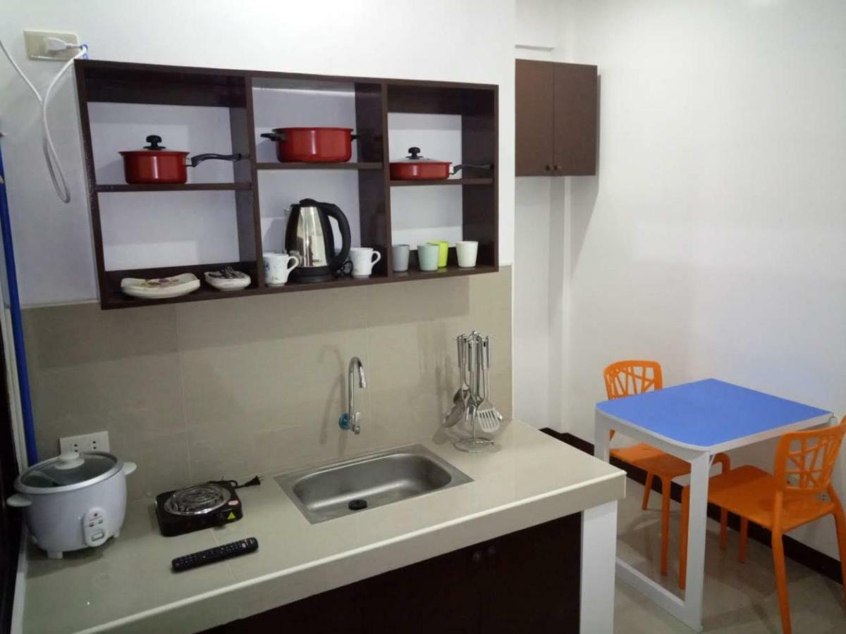 Clark-Pad Inn, Angeles City Esterno foto