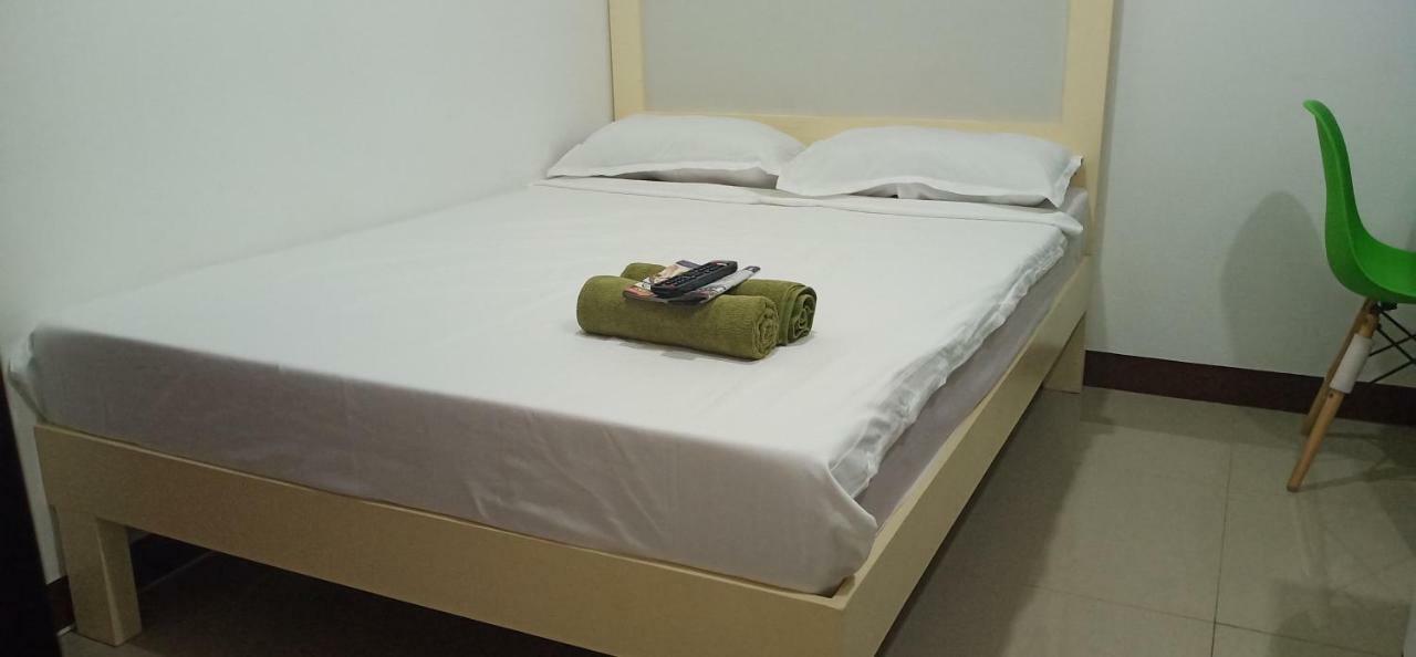 Clark-Pad Inn, Angeles City Esterno foto