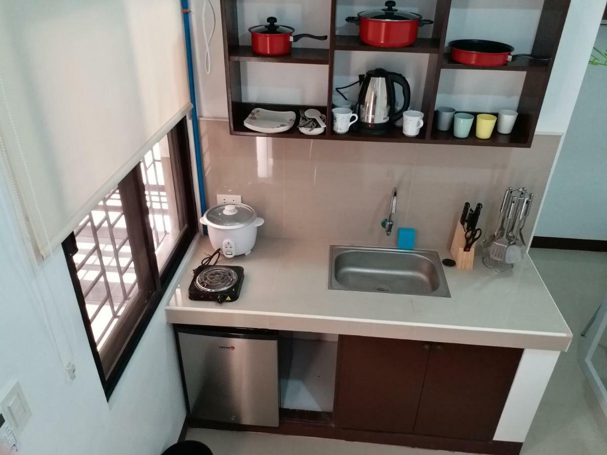 Clark-Pad Inn, Angeles City Esterno foto