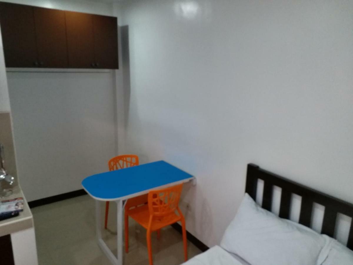 Clark-Pad Inn, Angeles City Esterno foto