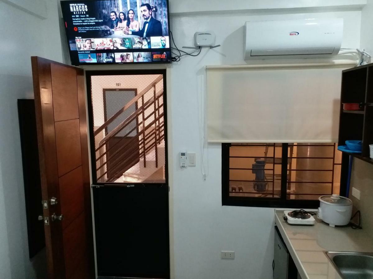 Clark-Pad Inn, Angeles City Esterno foto