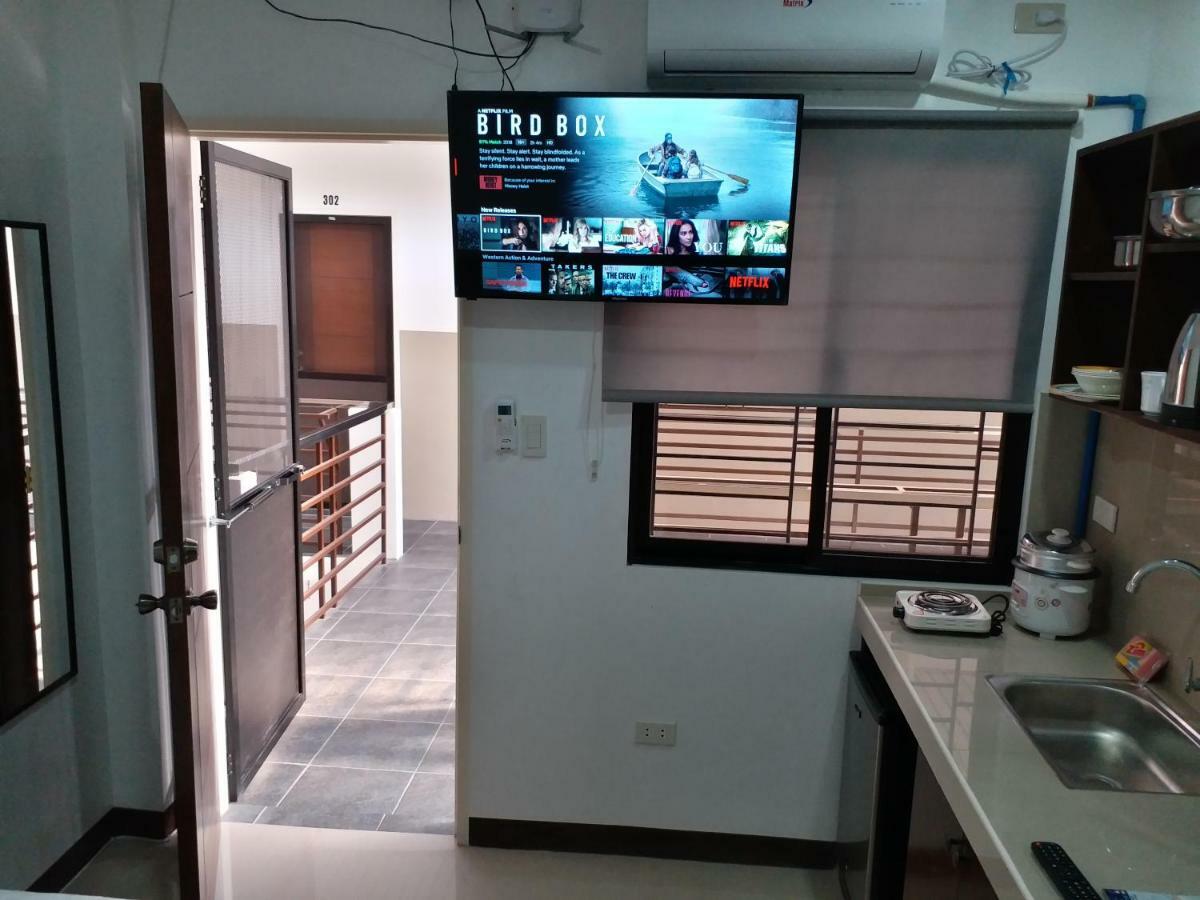 Clark-Pad Inn, Angeles City Esterno foto