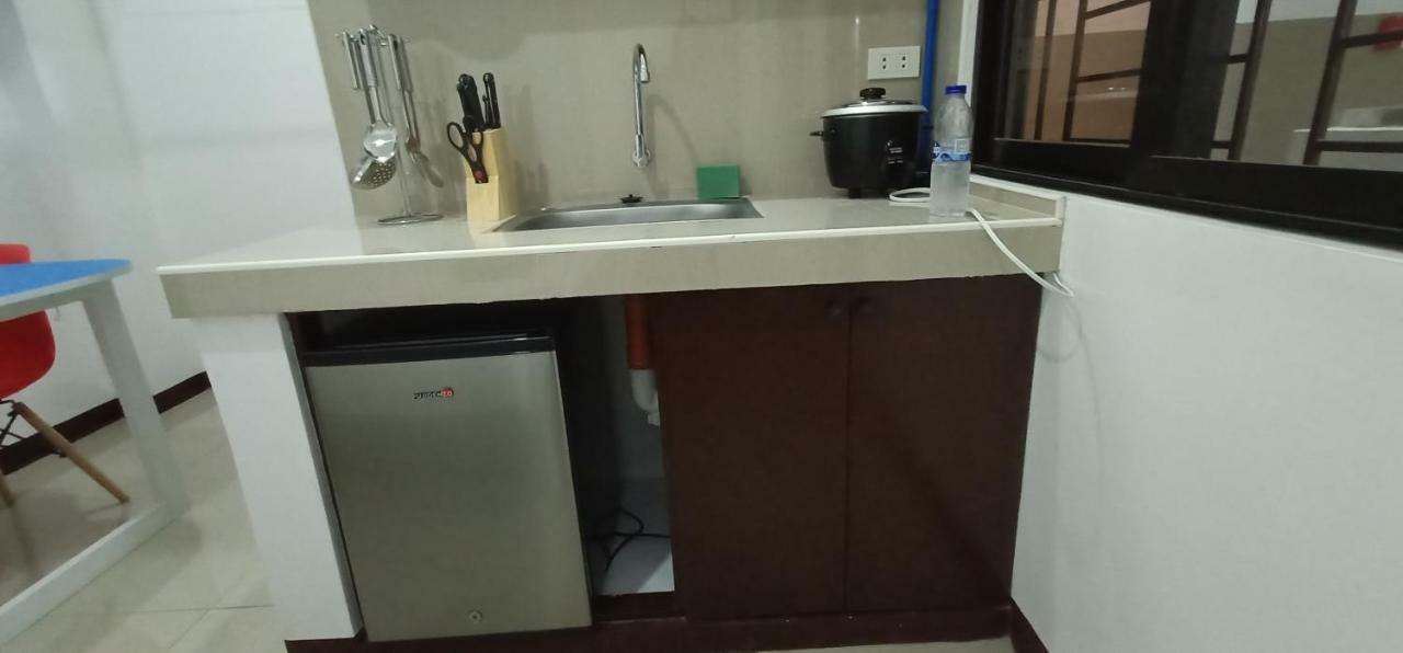 Clark-Pad Inn, Angeles City Esterno foto