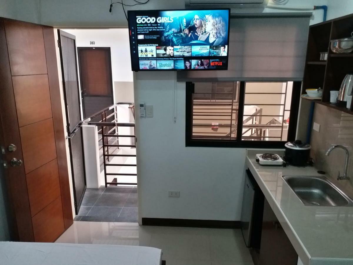 Clark-Pad Inn, Angeles City Esterno foto