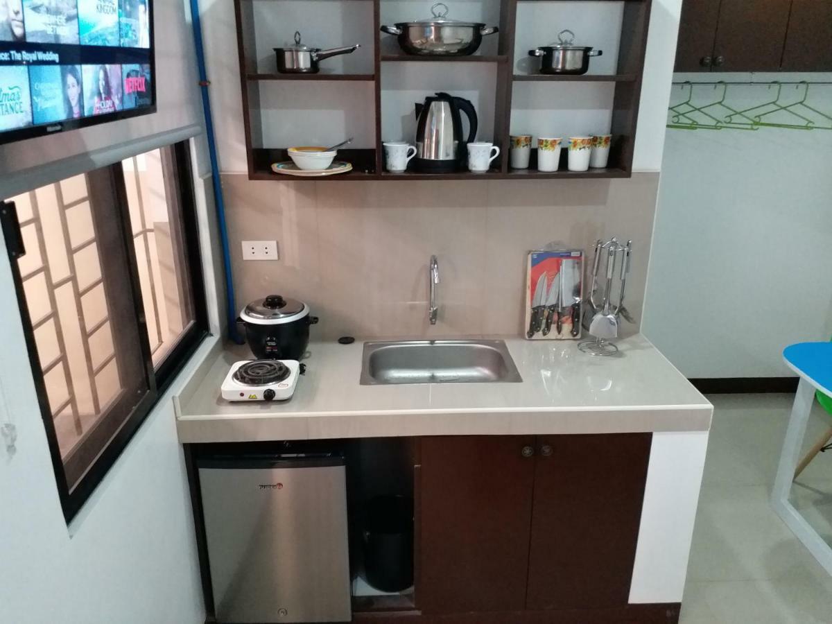 Clark-Pad Inn, Angeles City Esterno foto