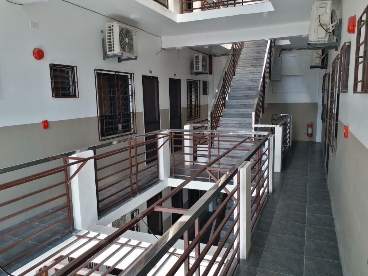 Clark-Pad Inn, Angeles City Esterno foto